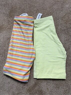 Old Navy Girls' Pastel Rainbow Stripe & Lime Gingham Bike Shorts - 2 Pack